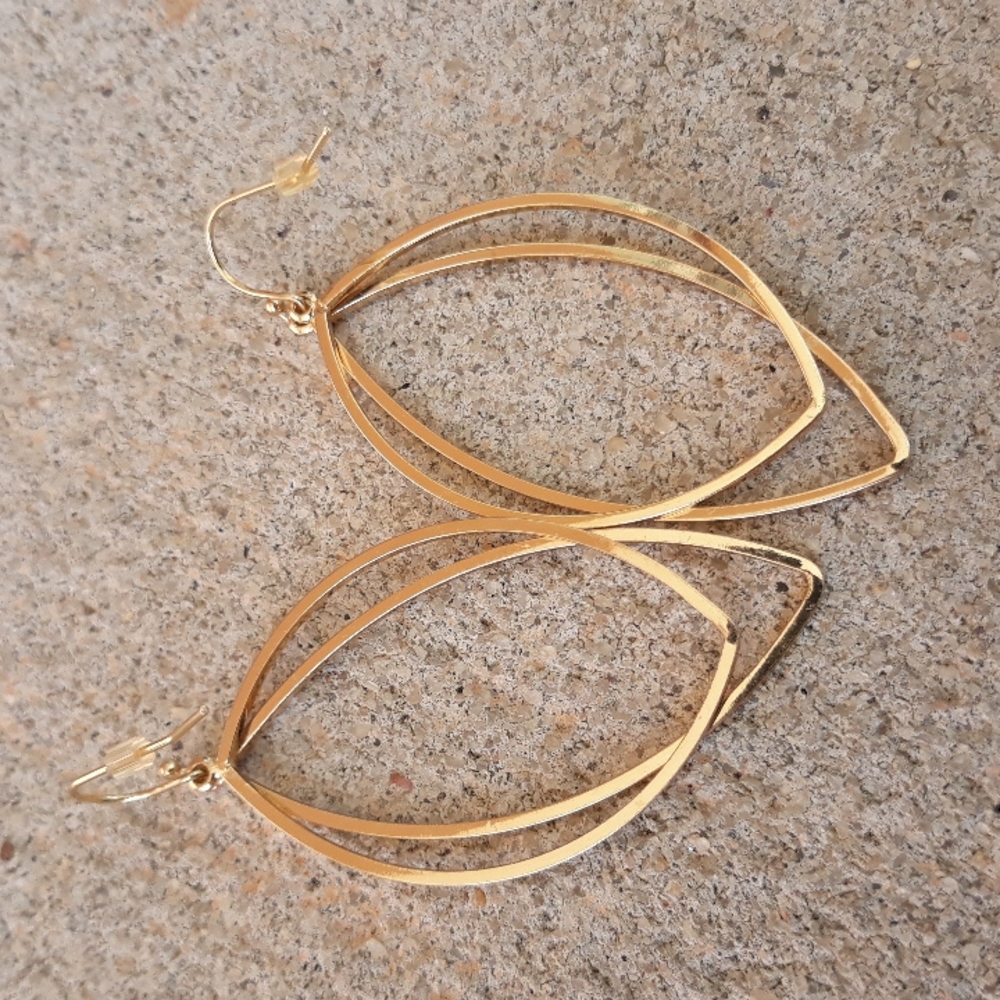 Stylish/Dangle Drop Earrings/ Bohemian/ Gold Tone/ Lightweight/ Bohochic - Picture 1 of 8